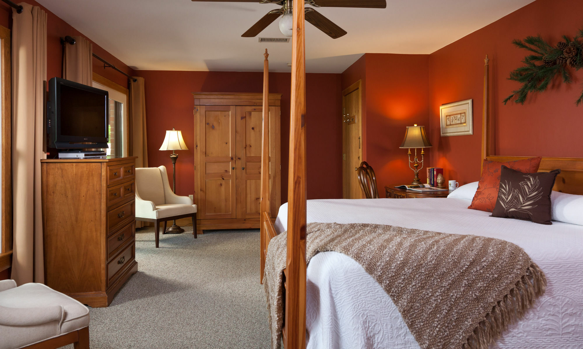 Iris Inn & Cabins Уэйнсборо Экстерьер фото